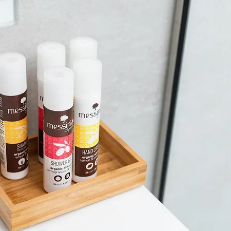 Theros * Hersonissos (Crete)