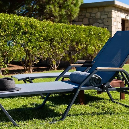 Theros Херсониссос