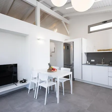 Theros * Hersonissos (Crete)