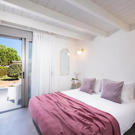 Theros Villa